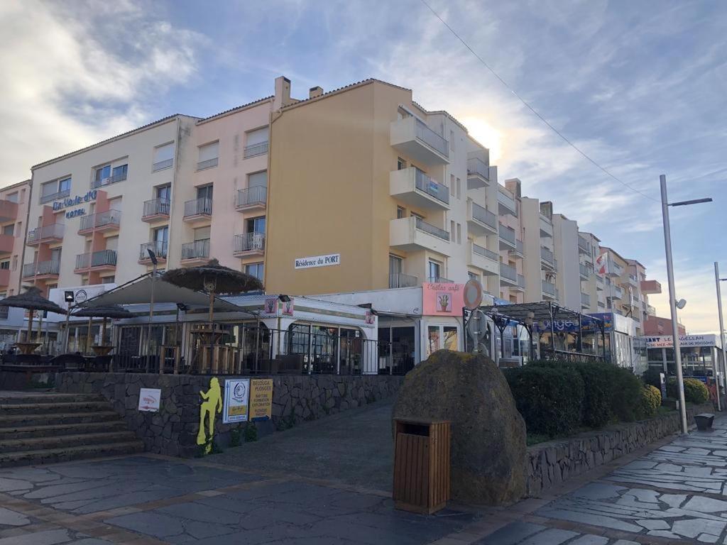 Appartement 1Ere Ligne Vue Port Avec Balcon, Piscine Agde Exterior photo